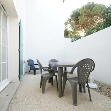 Intramuros Avec Cour A - Fr-1-835-14 Saint-Martin-de-Ré