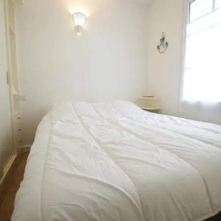 Intramuros Avec Cour A - Fr-1-835-14 * Saint-Martin-de-Ré